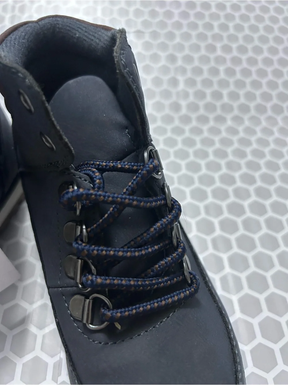 The Children’s Place Navy Youth Lace-Up Ankle Boots Brown Collar. NWT Boys 12